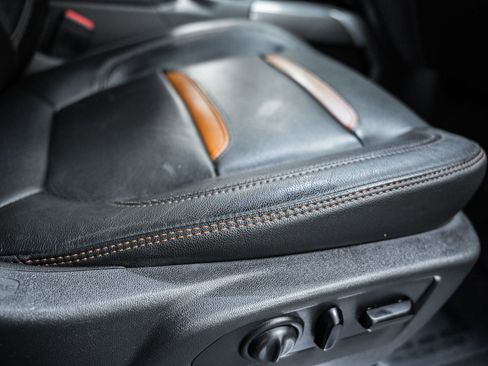 Used 2019 GMC Sierra 1500 AT4 w/ AT4 Premium Package image 42