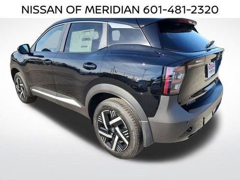 New 2026 Nissan Kicks SV w/ SV Premium Package FWD image 3