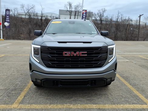 Certified 2025 GMC Sierra 1500 Elevation image 3