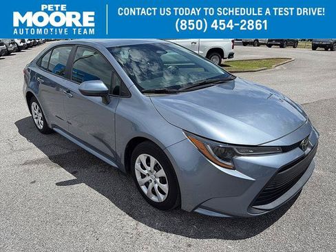 Used 2024 Toyota Corolla LE FWD image 1