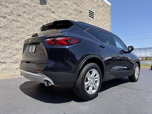 Used 2020 Chevrolet Blazer LT AWD/4WD image 3