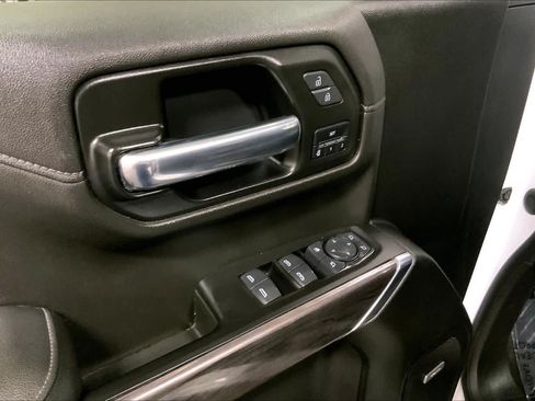 Used 2021 Chevrolet Silverado 1500 LTZ w/ LTZ Convenience Package II AWD/4WD image 36