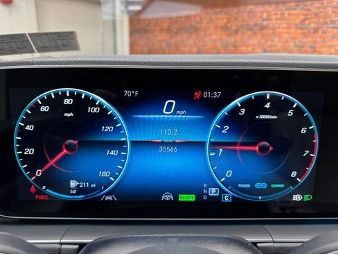 Used 2023 Mercedes-Benz GLS 580 4MATIC image 15