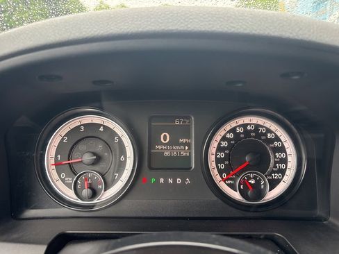 Used 2015 RAM 1500 Tradesman RWD image 18