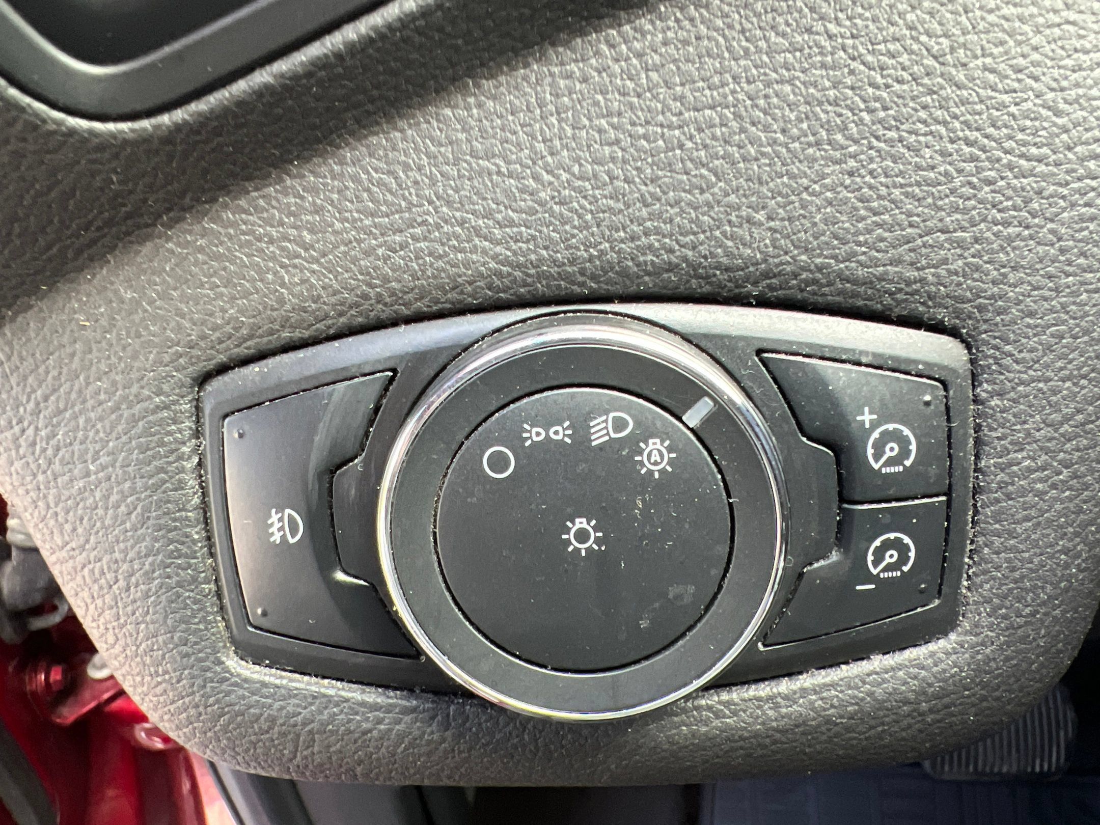 Used 2013 Ford Escape SE AWD/4WD image 15