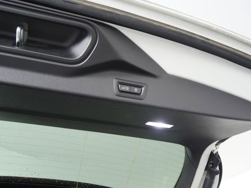 Certified 2025 BMW X5 xDrive40i image 17