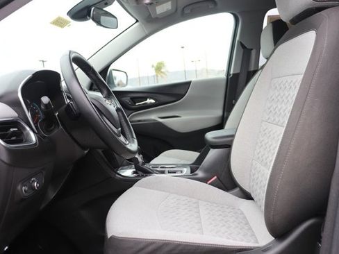 Used 2024 Chevrolet Equinox LT image 10