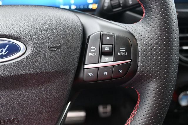 Certified 2023 Ford Escape ST-Line Elite w/ Premium Technology Package AWD/4WD image 33