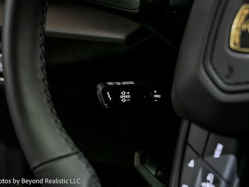 Used 2024 Lamborghini Urus Performante image 31
