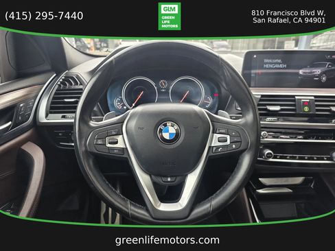 Used 2019 BMW X4 xDrive30i w/ Executive Package AWD/4WD image 17