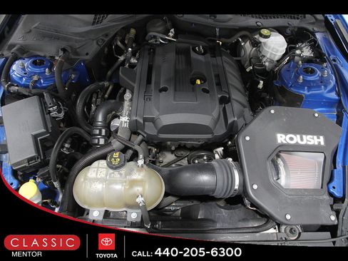 Used 2019 Ford Mustang Coupe w/ Equipment Group 101A RWD image 19