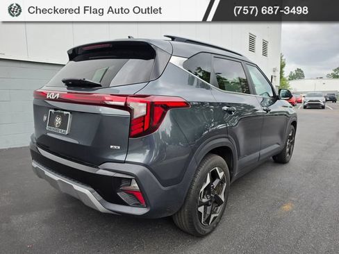 Used 2024 Kia Seltos EX AWD/4WD image 7