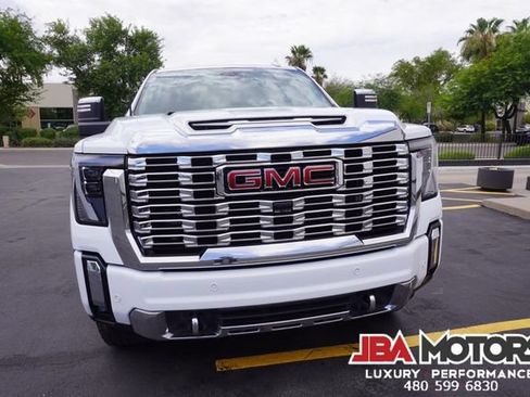 Used 2024 GMC Sierra 2500 Denali w/ Denali Reserve Package AWD/4WD image 33