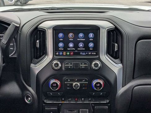 Used 2021 GMC Sierra 1500 SLT AWD/4WD image 17