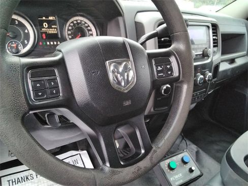 Used 2017 RAM 5500 Tradesman w/ Power & Remote Entry Group image 17