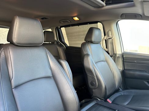 Used 2024 Honda Odyssey EX-L image 33