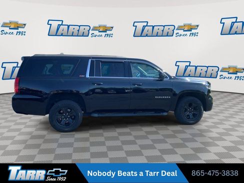 Used 2017 Chevrolet Suburban LT AWD/4WD image 9