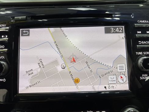 Used 2024 Nissan Murano SL image 18