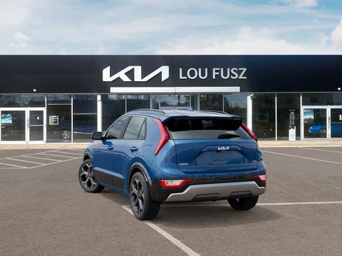 New 2025 Kia Niro EX Touring image 4