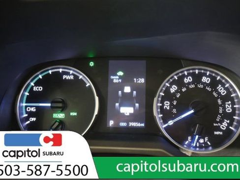 Used 2022 Toyota RAV4 XLE Premium AWD/4WD image 19