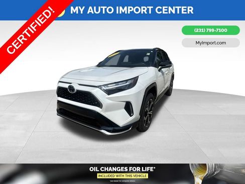 Certified 2025 Toyota RAV4 XSE AWD/4WD image 3