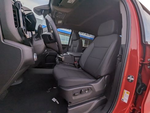 New 2026 GMC Sierra 1500 Elevation image 14