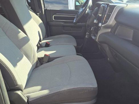 Used 2024 RAM 2500 Big Horn w/ Safety Group image 9