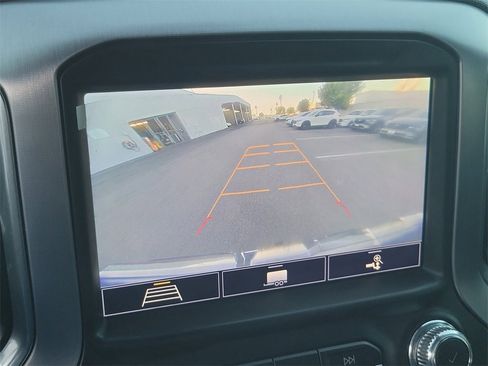 Used 2020 GMC Sierra 1500 SLT w/ SLT Premium Plus Package image 9