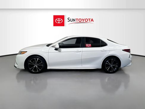 Used 2018 Toyota Camry SE FWD image 7