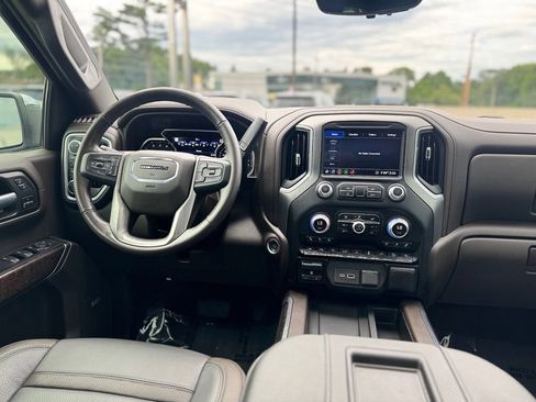 Used 2020 GMC Sierra 1500 Denali w/ Denali Ultimate Package AWD/4WD image 12