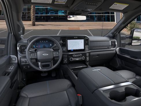 New 2025 Ford F250 Platinum image 9