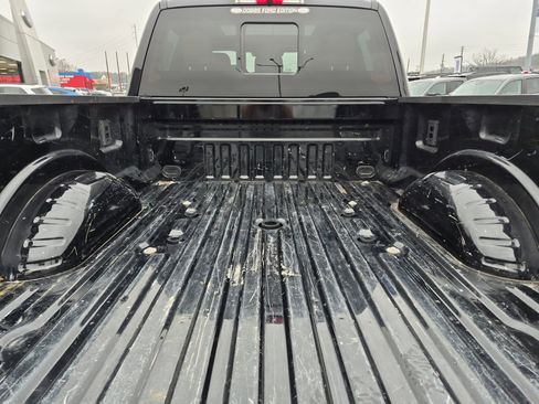 Used 2024 Ford F250 Platinum w/ Tremor Off-Road Package image 8