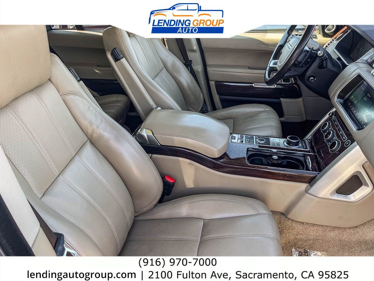 Used 2017 Land Rover Range Rover HSE AWD/4WD image 16