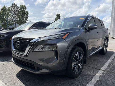 Used 2023 Nissan Rogue SL w/ SL Premium Package AWD/4WD image 1