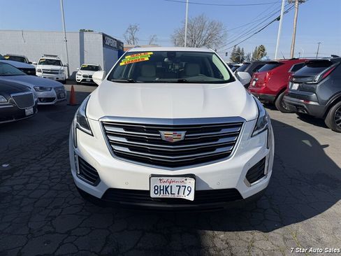 Used 2019 Cadillac XT5 Premium Luxury AWD/4WD image 2