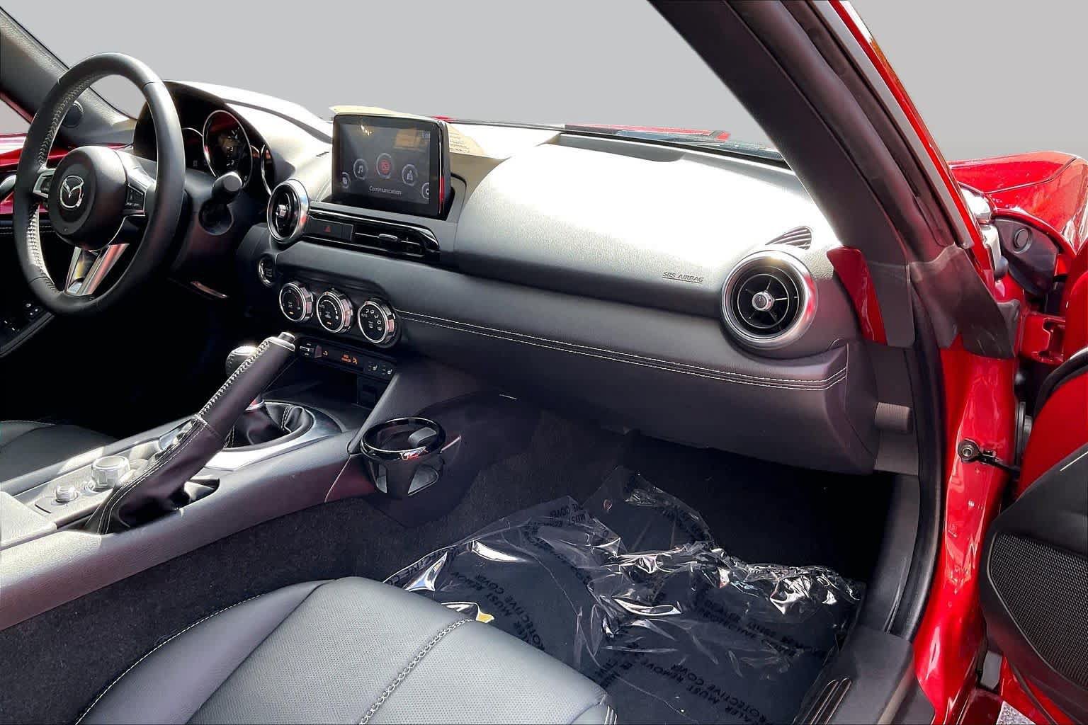 Used 2023 MAZDA MX-5 Miata Grand Touring RWD image 16