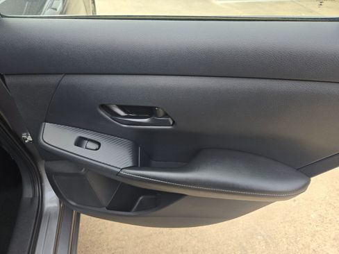 Certified 2024 Nissan Sentra SV FWD image 25