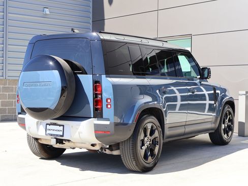 Certified 2025 Land Rover Defender 110 S AWD/4WD image 7