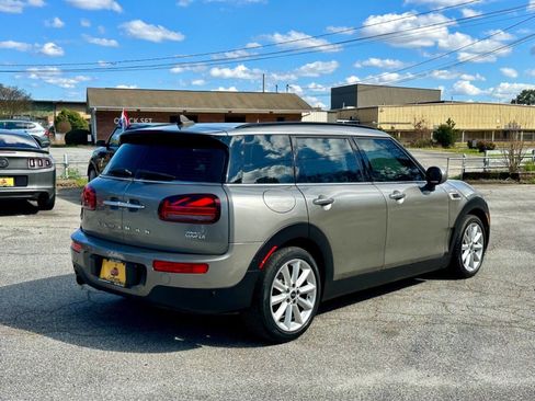 Used 2017 MINI Cooper Clubman image 7