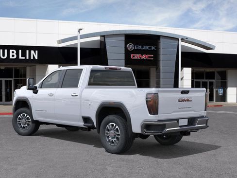 New 2026 GMC Sierra 2500 SLT image 5