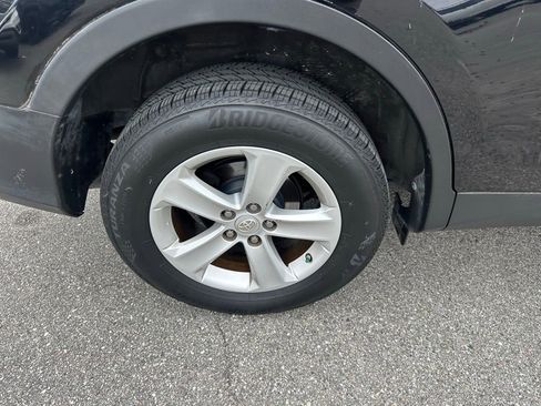 Used 2014 Toyota RAV4 XLE image 5