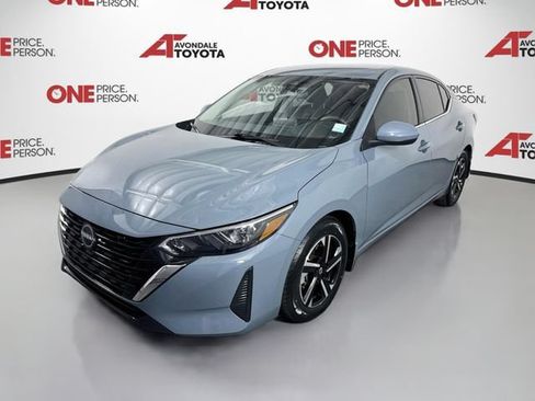 Used 2025 Nissan Sentra SV w/ All-Weather Package FWD image 3