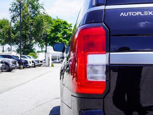 Used 2024 Ford Expedition Max XLT AWD/4WD image 36