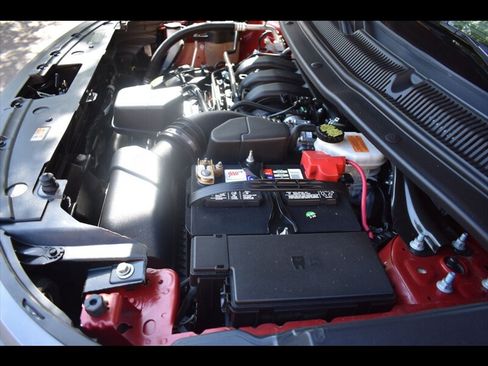 Used 2019 Ford Explorer XLT w/ Equipment Group 202A FWD image 45
