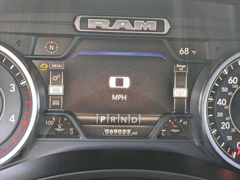 Used 2022 RAM 2500 Big Horn w/ Level C Equiment Group image 10