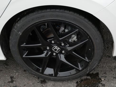 Certified 2023 Honda Civic Sport image 15