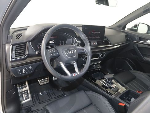 Used 2023 Audi SQ5 Prestige w/ Prestige Package AWD/4WD image 28