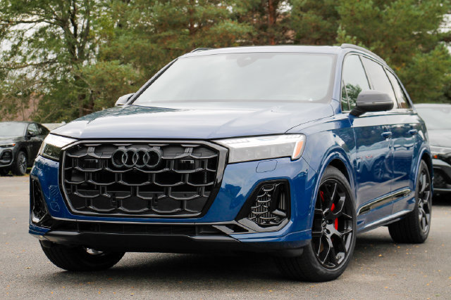 New 2026 Audi SQ7 Prestige AWD/4WD image 19