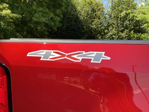 Used 2021 Chevrolet Colorado W/T w/ WT Convenience Package image 40