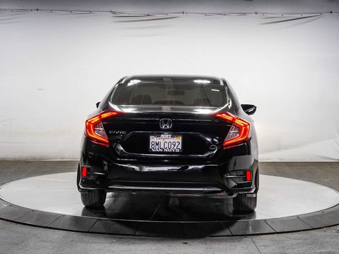 Used 2019 Honda Civic LX image 3